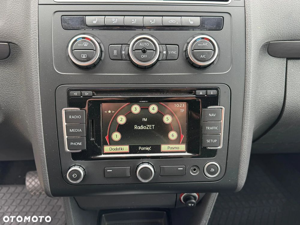 Volkswagen Touran 1.6 TDI DPF Comfortline DSG - 10