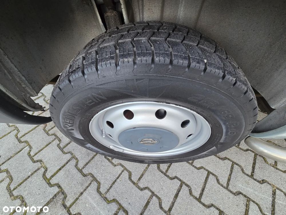 Opel Movano - 8