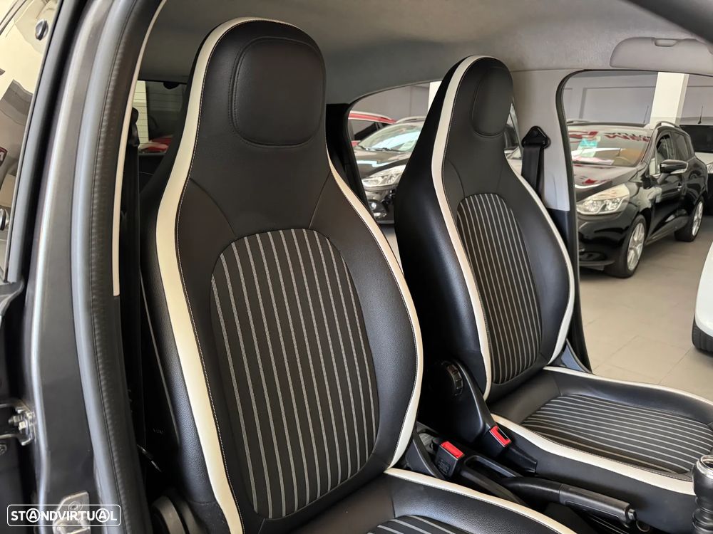 Renault Twingo TCE 90 INTENS - 19
