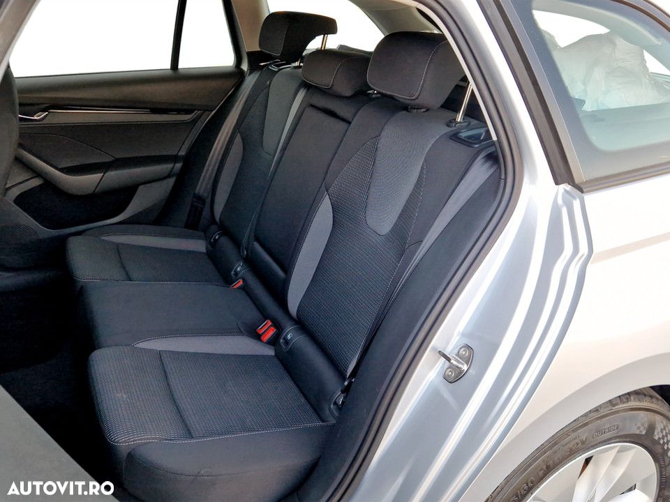 Skoda Octavia - 16