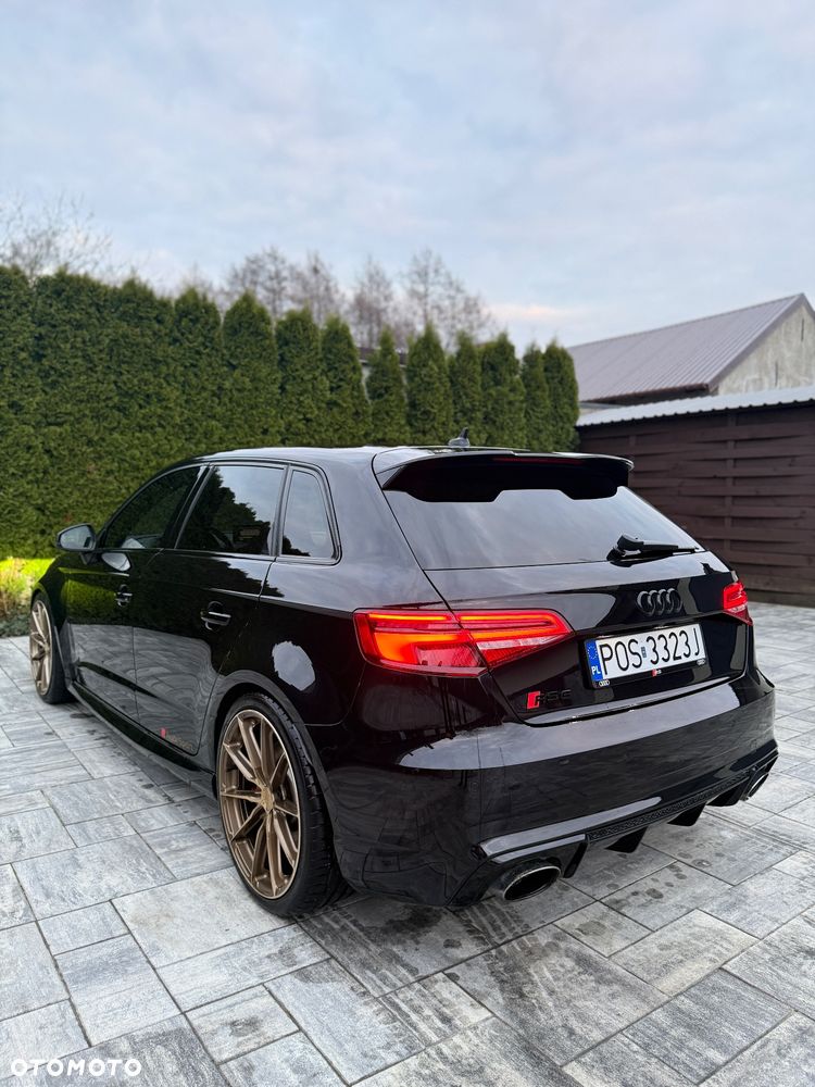Audi RS3 Sportback S tronic - 9