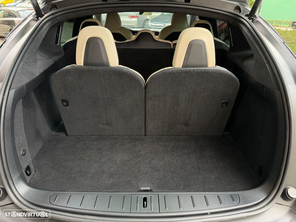 Tesla Model X 100 kWh Long Range Plus AWD - 31