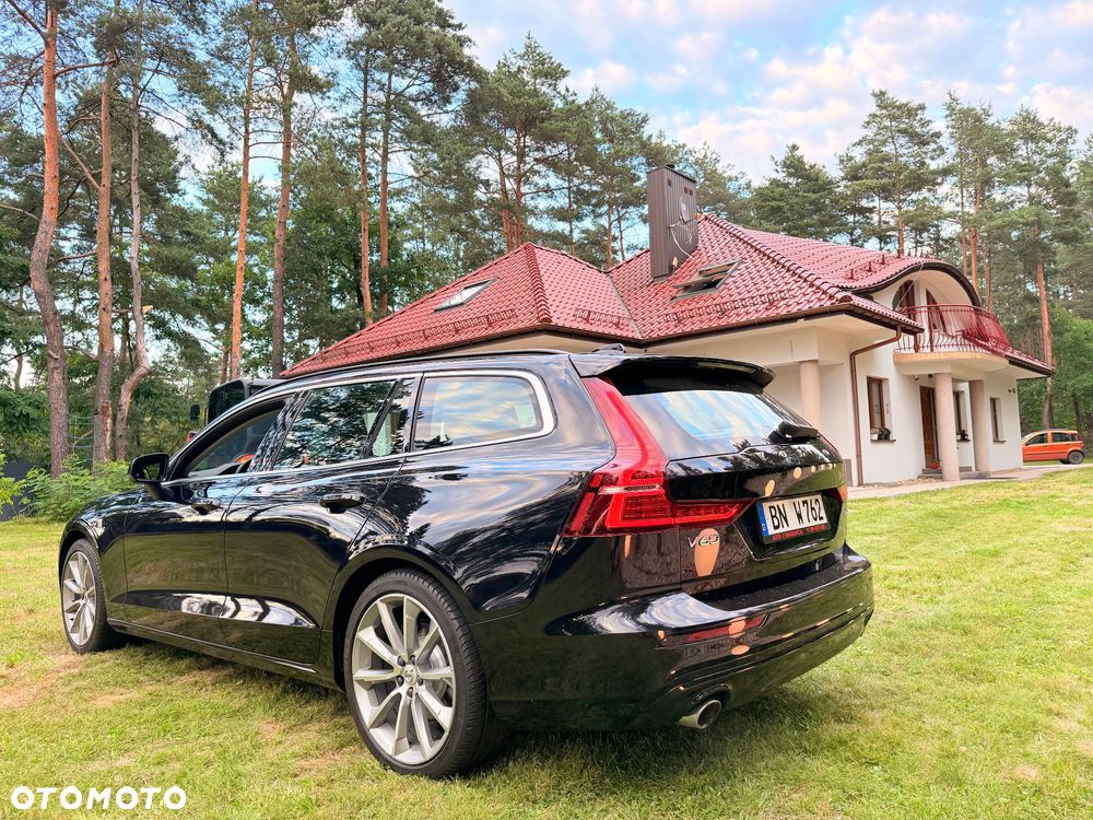 Volvo V60 T4 Geartronic Momentum Pro - 23