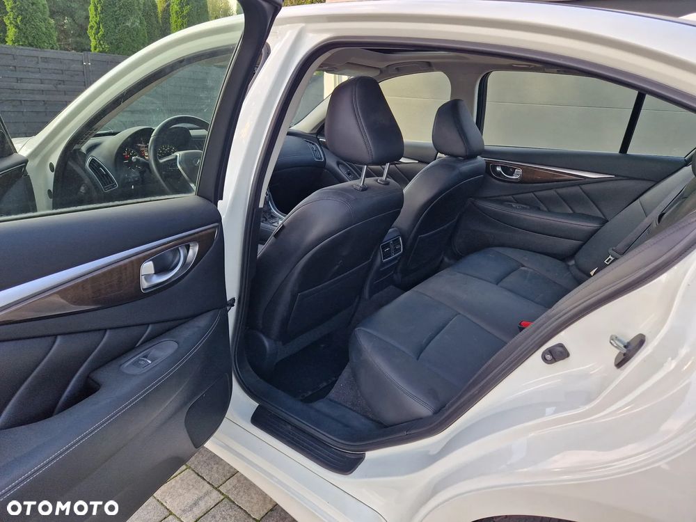 Infiniti Q50 Q50(S) 3.0t Sport - 9