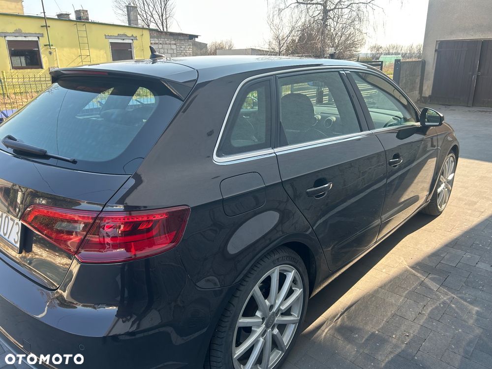 Audi A3 Sportback 2.0 TDI S tronic sport - 4