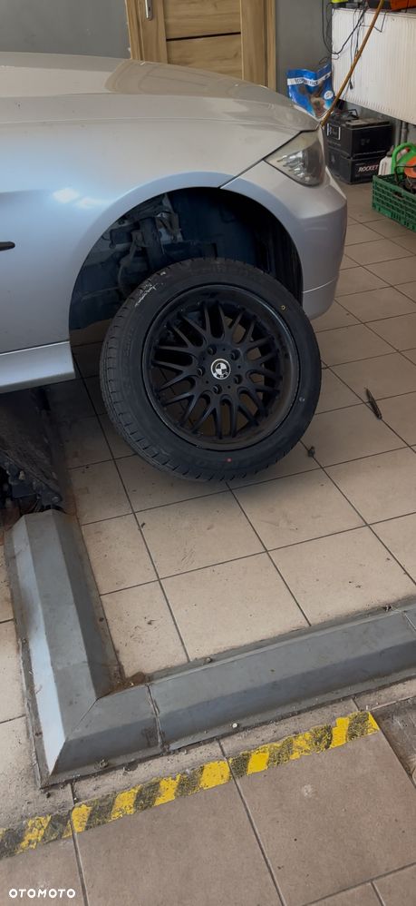 BMW Seria 3 - 24
