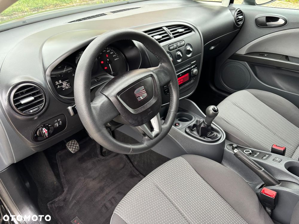 Seat Leon 1.6 Style - 8