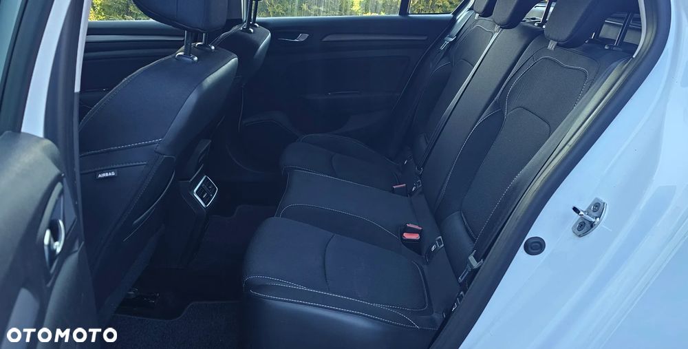 Renault Megane 1.5 Blue dCi Intens - 18