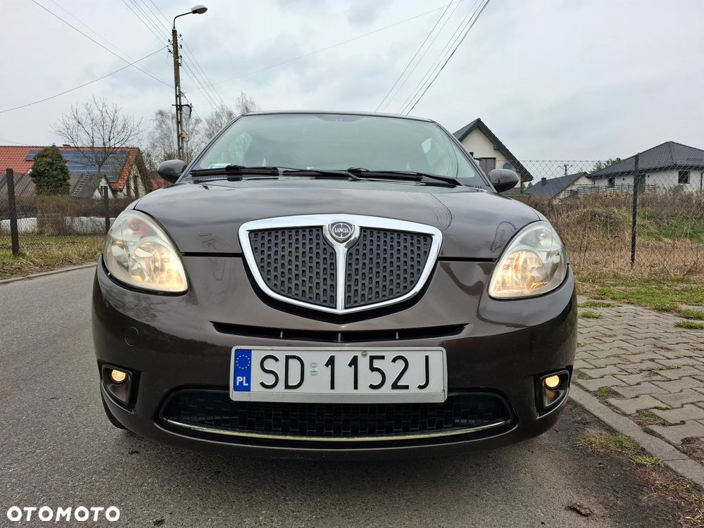 Lancia Ypsilon - 6