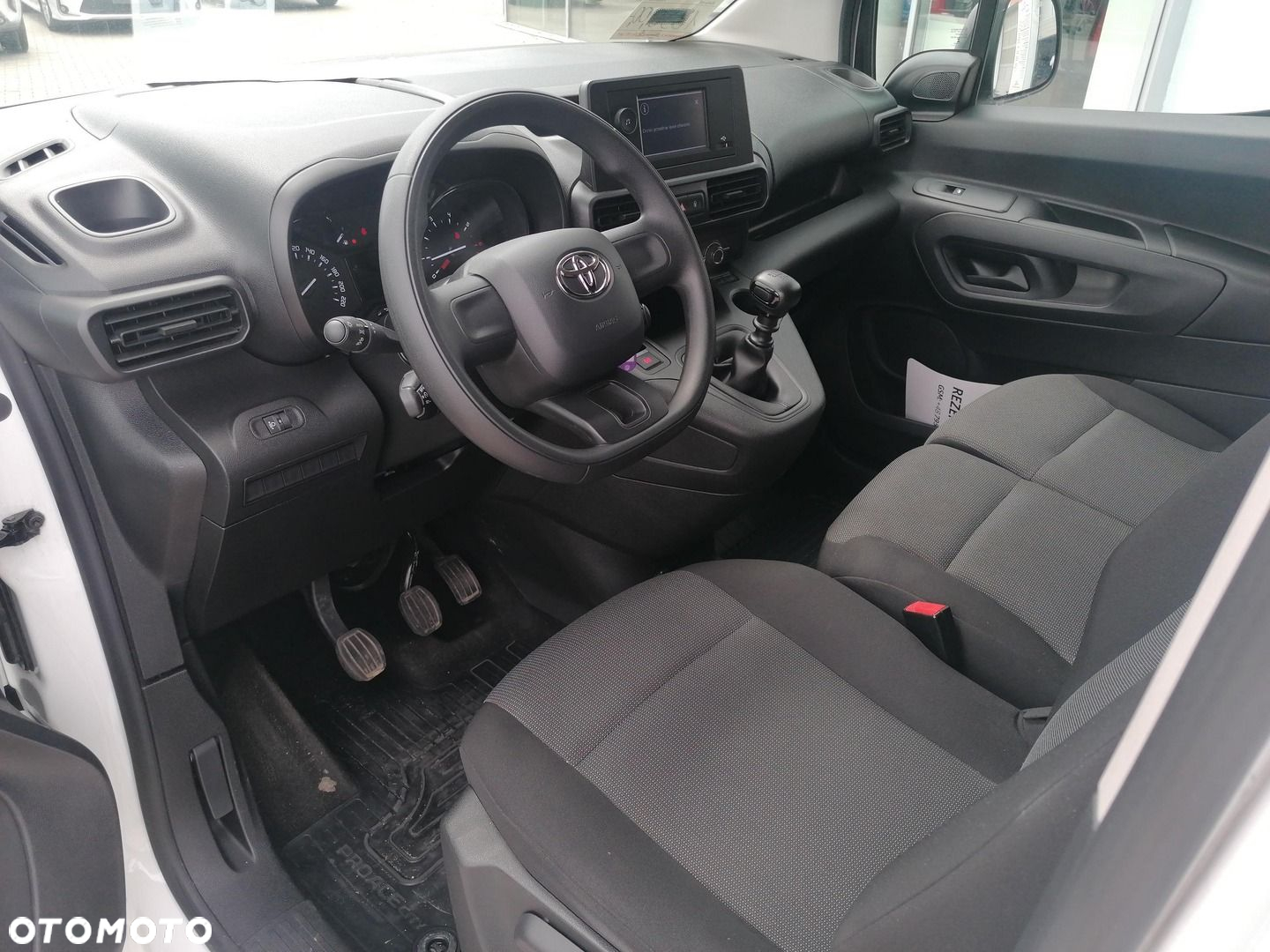 Toyota PROACE CITY - 12
