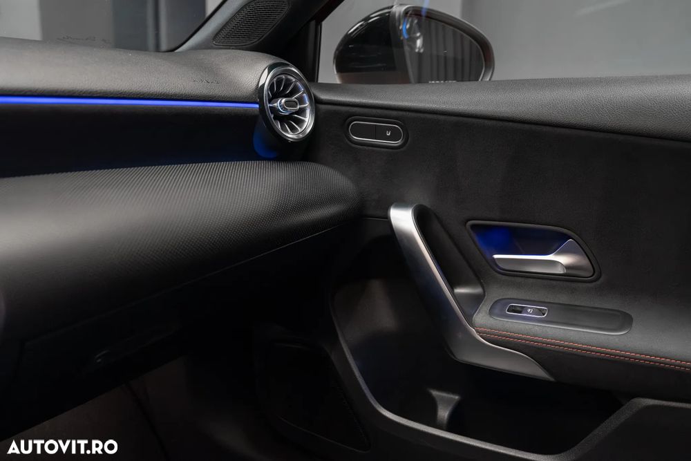 MERCEDES-BENZ A-Class 2018 — imagine 17