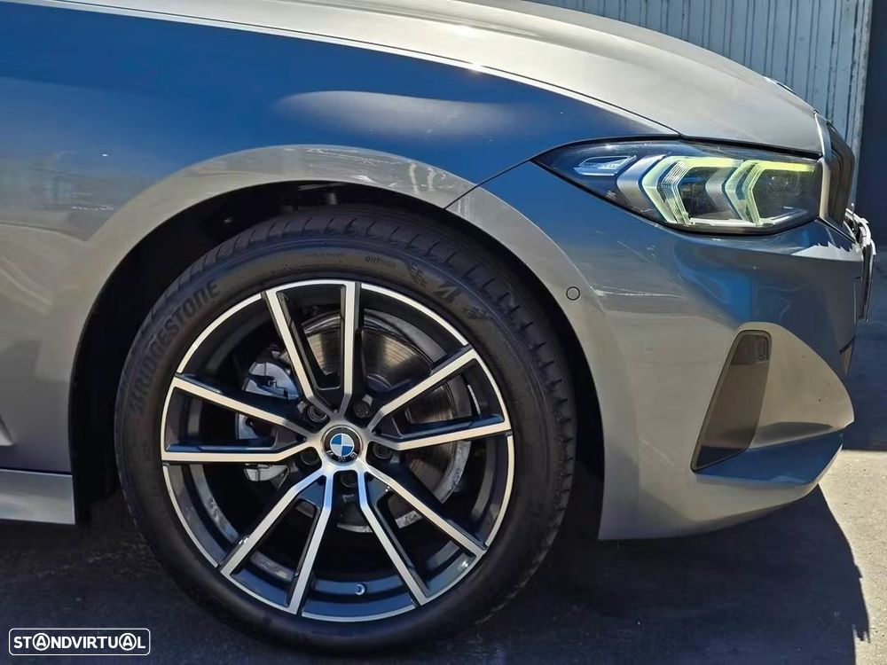 BMW 320 2022 photo 5