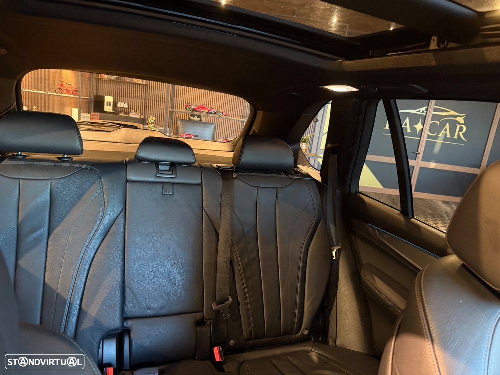 BMW X5 25 d sDrive Pack M - 32