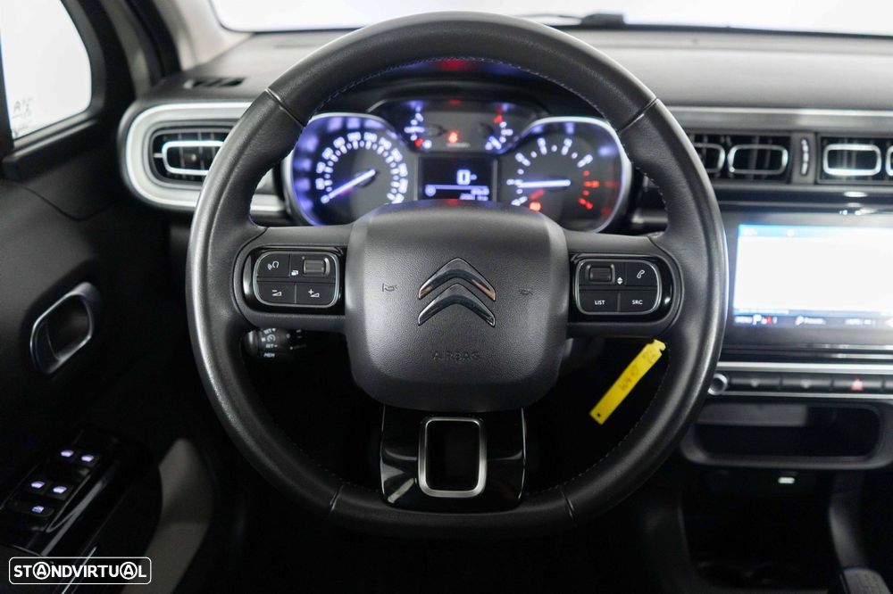 Citroën C3 1.2 PureTech Shine - 26