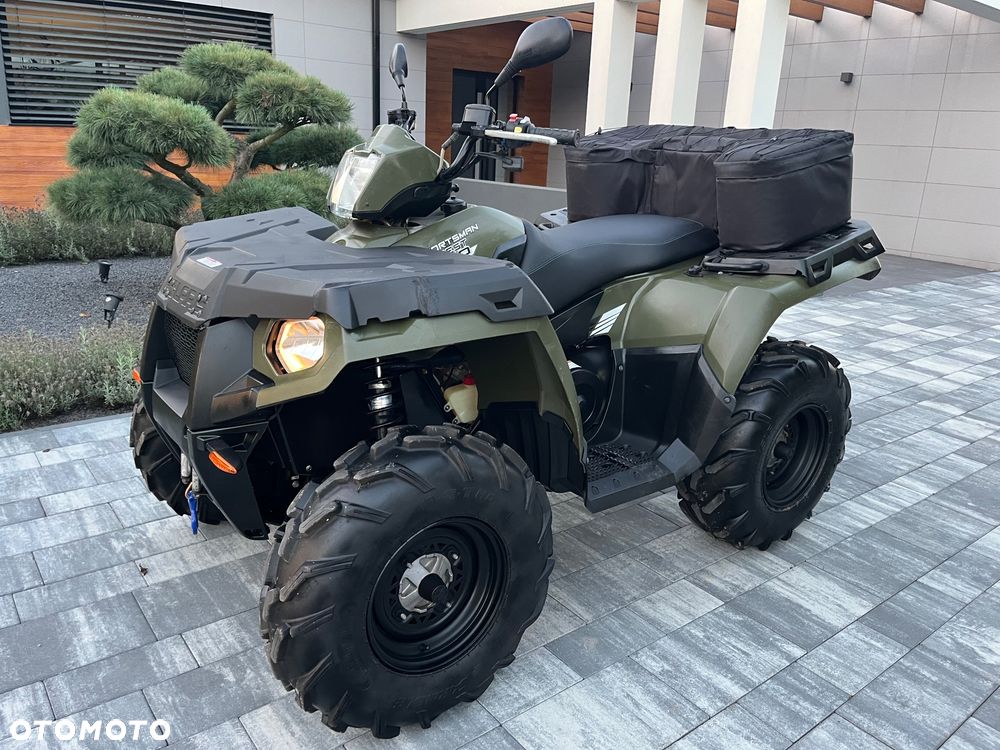 Polaris Sportsman - 1