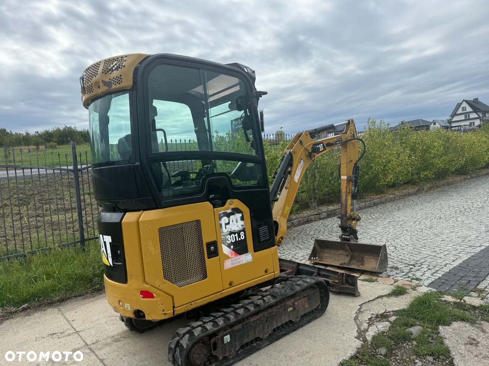 Caterpillar Minikoparka CAT 301.8, Bobcat E-19, Jcb 19C-1, BOBCAT E19 - 2
