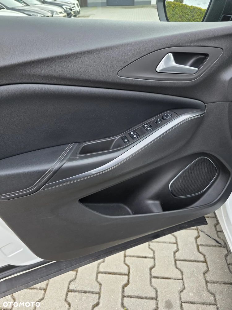 Opel Grandland X 1.6 D Start/Stop INNOVATION - 13