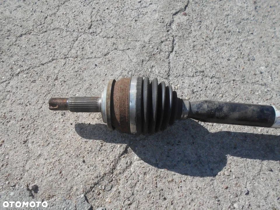 Półoś prawa Toyota AURIS 1,6 HYBRYDA 43410-02830 - 2