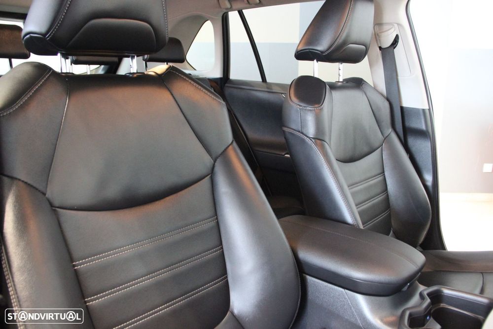 Toyota RAV4 2.5 HDF Exclusive P.Luxury - 11