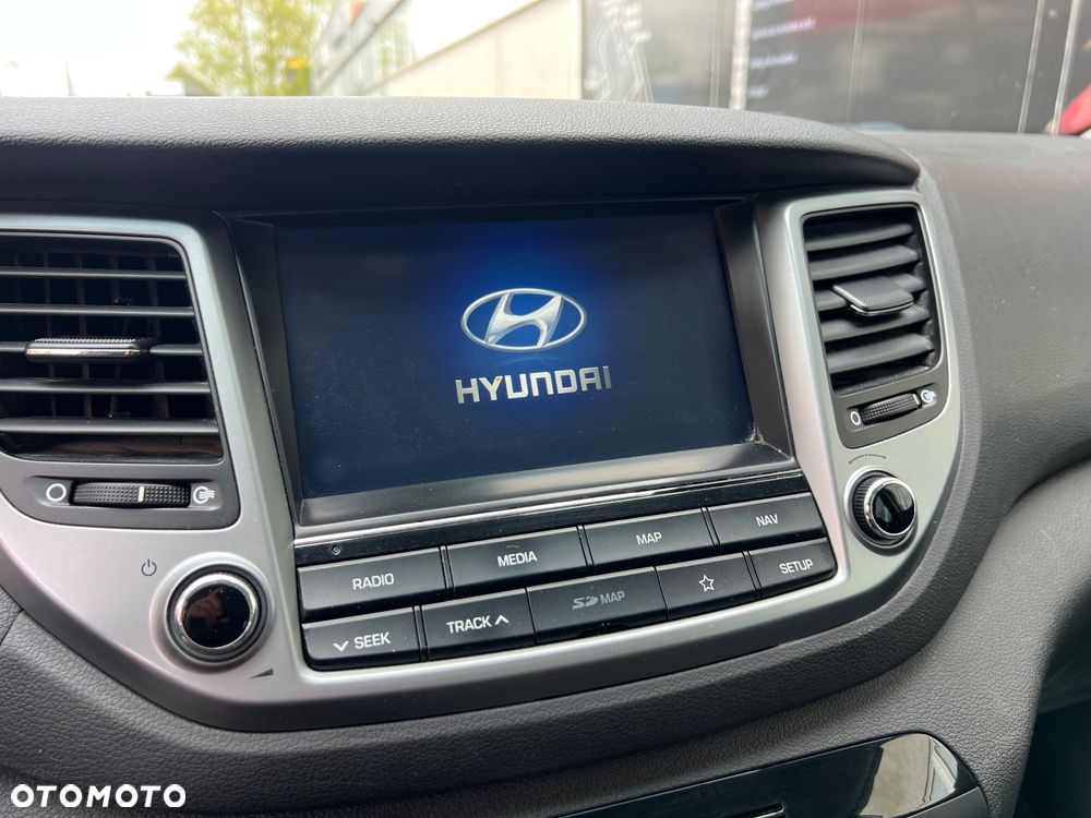 Hyundai Tucson 2.0 CRDI 2WD Style - 18