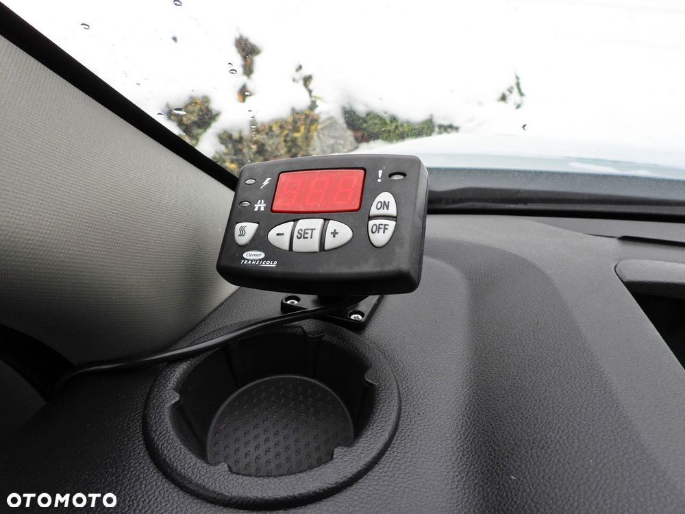 Renault MASTER CHŁODNIA KONTENER 0*C LEDY KLIMATYZACJA  165KM - 29