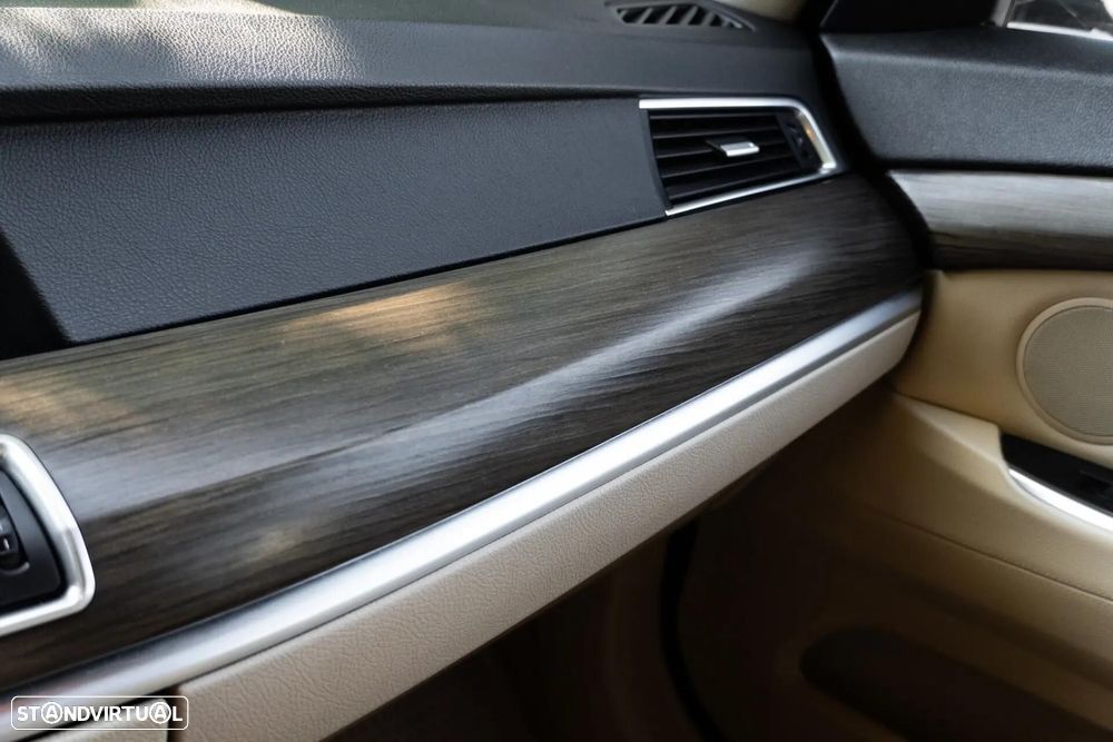 BMW 530 Gran Turismo d - 48