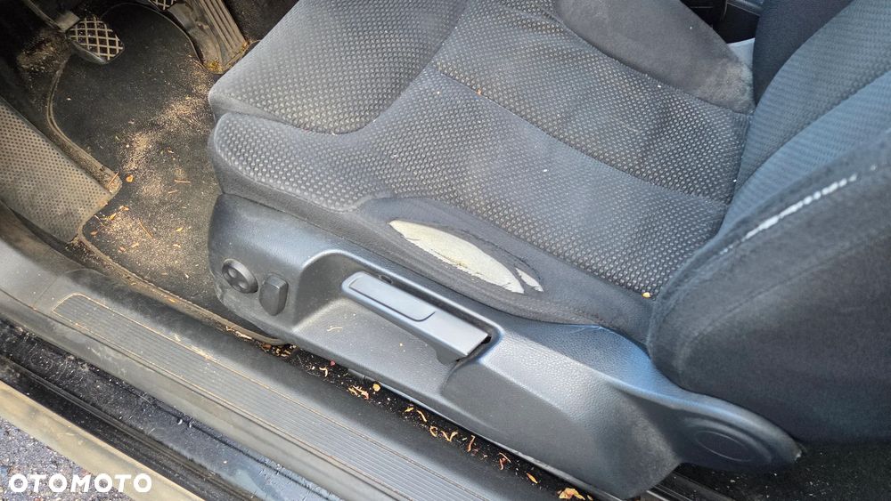 Volkswagen Passat 1.9 TDI DPF Comfortline - 5