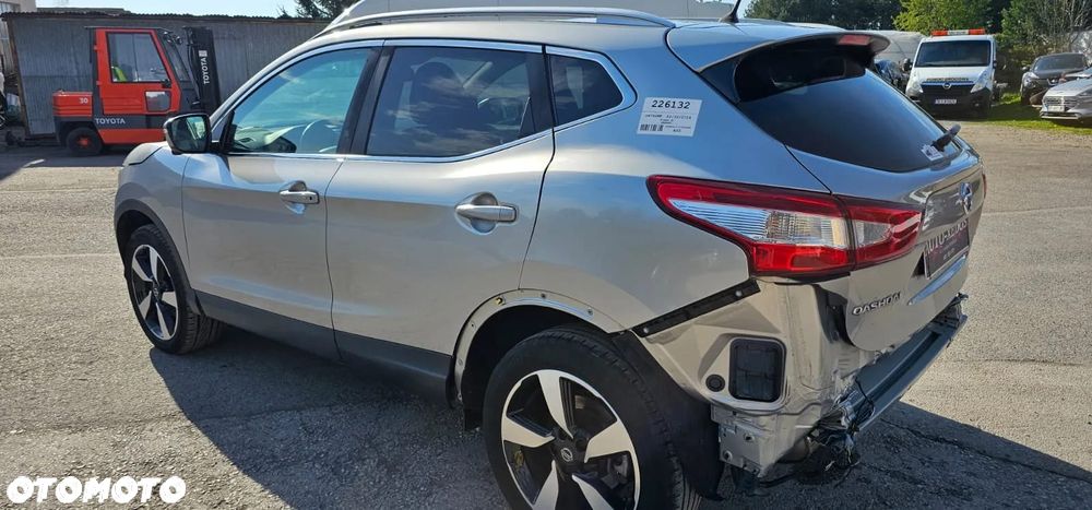Nissan Qashqai 1.5 dCi N-Connecta EU6 - 7