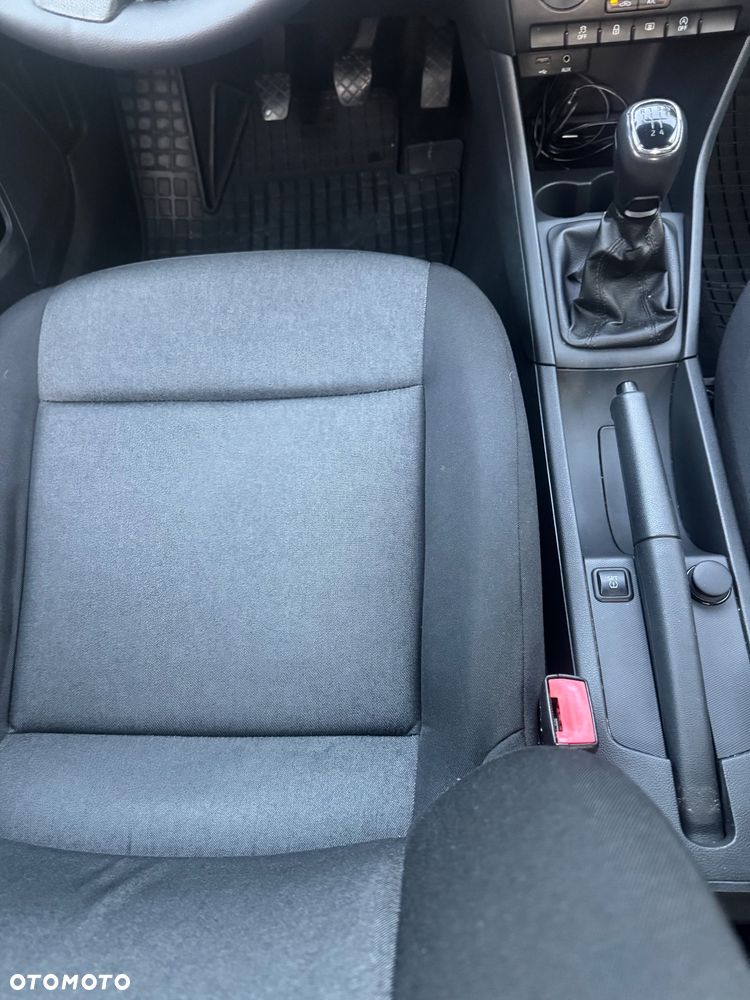 Skoda RAPID 1.4 TDI DPF Active - 21