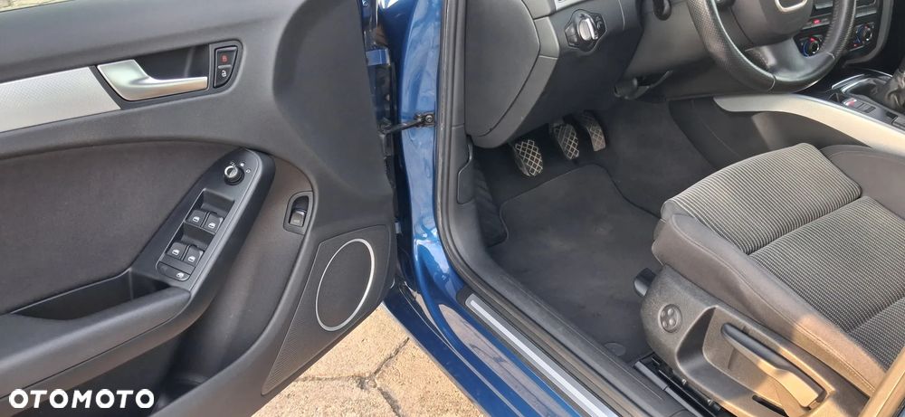 Audi A4 Avant - 10