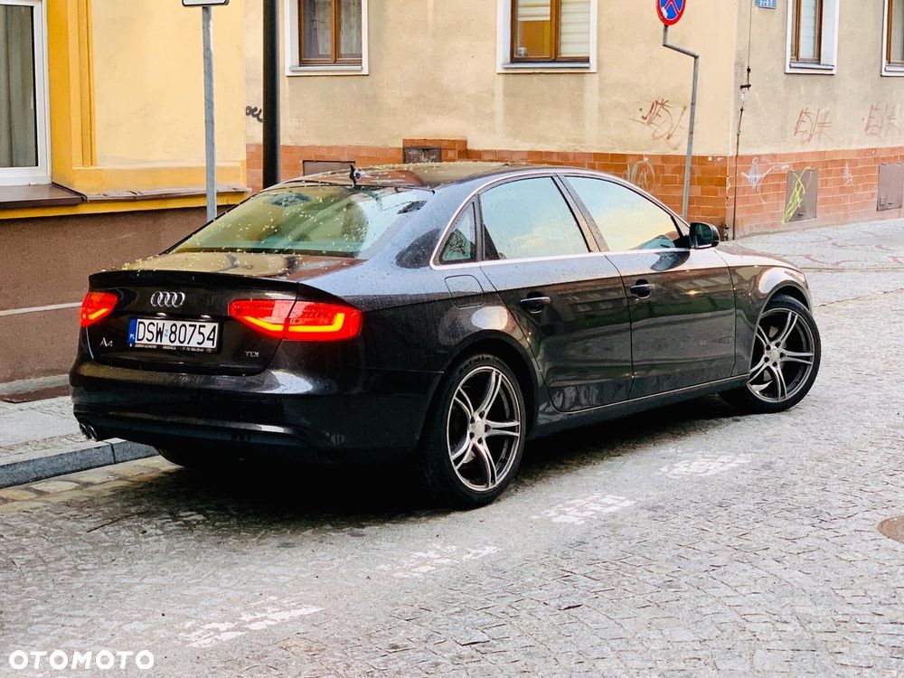 Audi A4 Limousine - 24