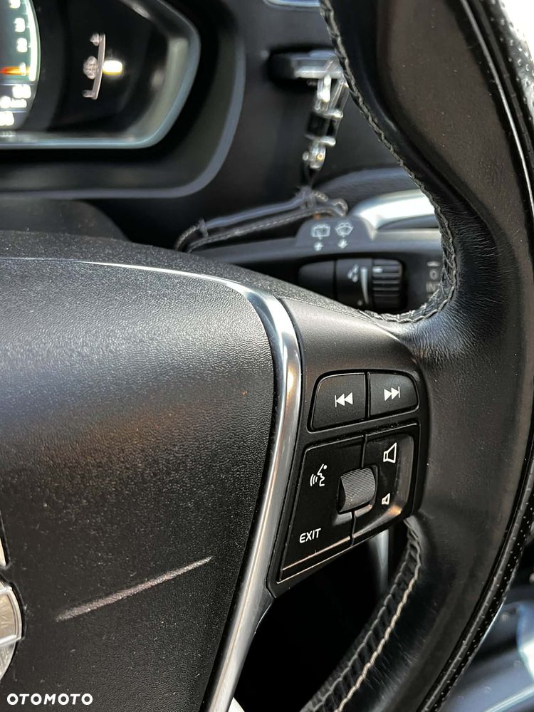 Volvo V40 - 22