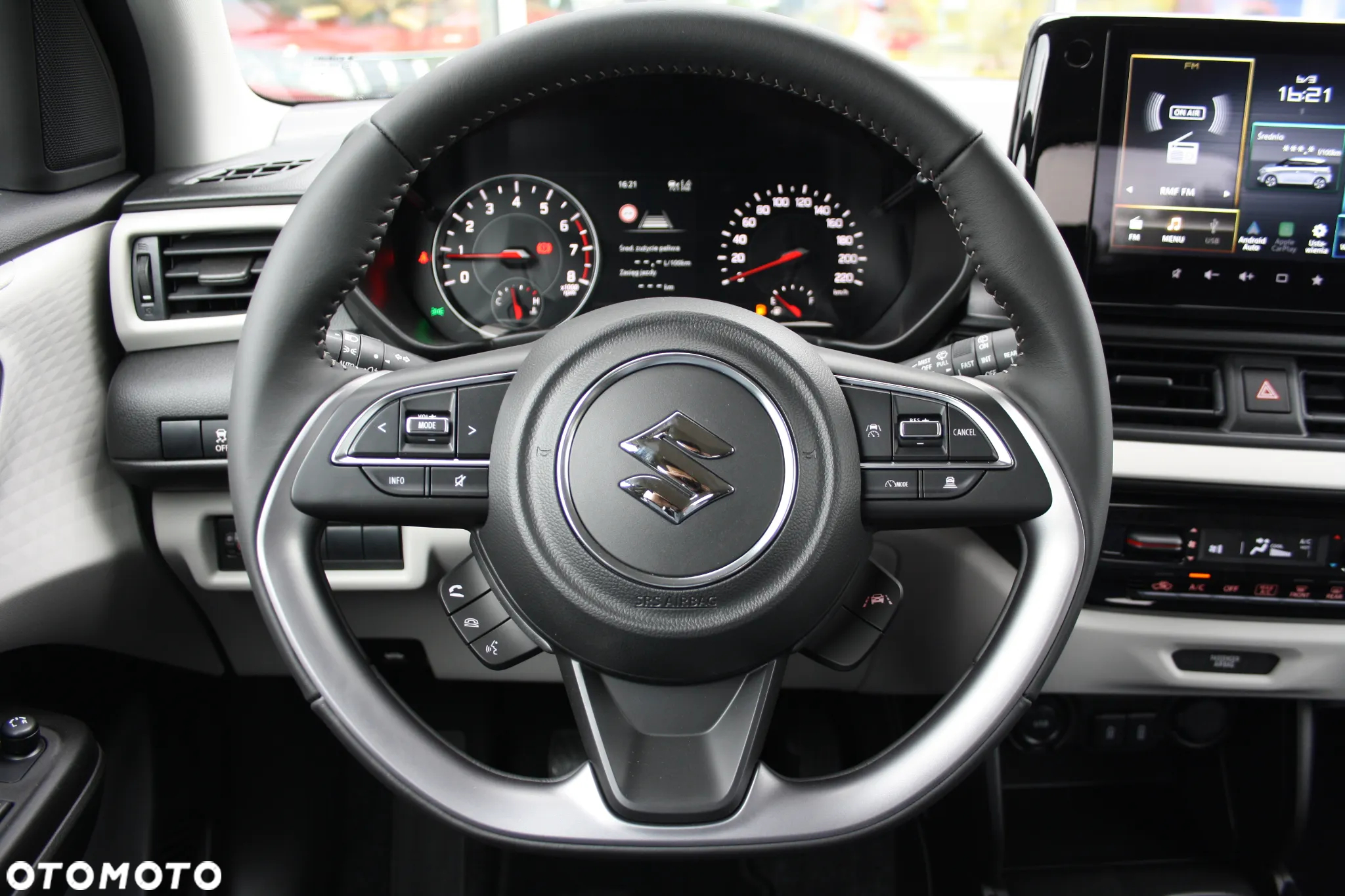Suzuki Swift 1.2 Dualjet SHVS Premium Plus - 18