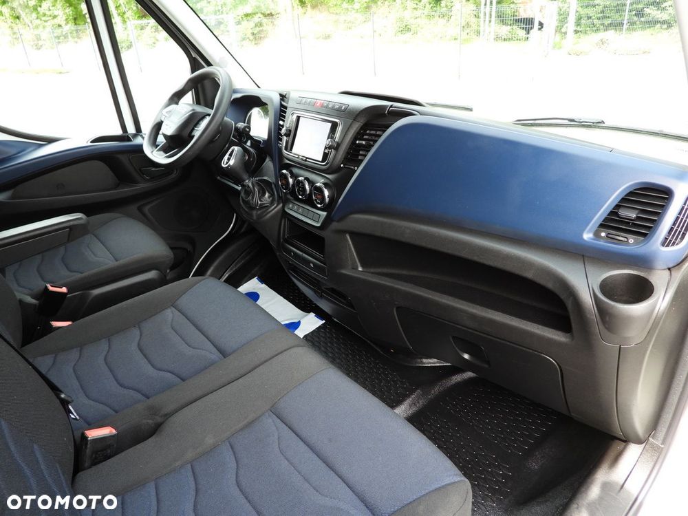 Iveco DAILY 35C16 KONTENER WINDA 8 PALET TEMPOMAT AUTOMAT HI-MATIC BLIŹNIACZE KOŁA KLIMATYZACJA  160KM - 41
