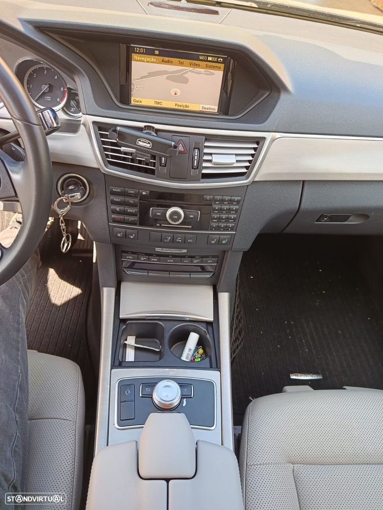 Mercedes-Benz E 250 CDi Avantgarde BlueEfficiency Auto. - 11