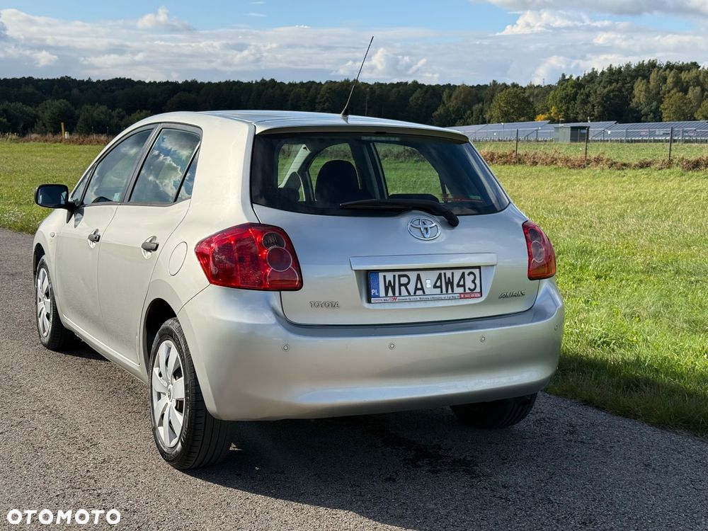 Toyota Auris - 3