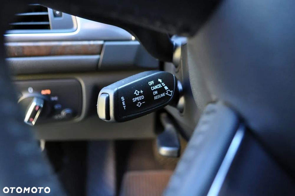 Audi A6 Allroad - 24
