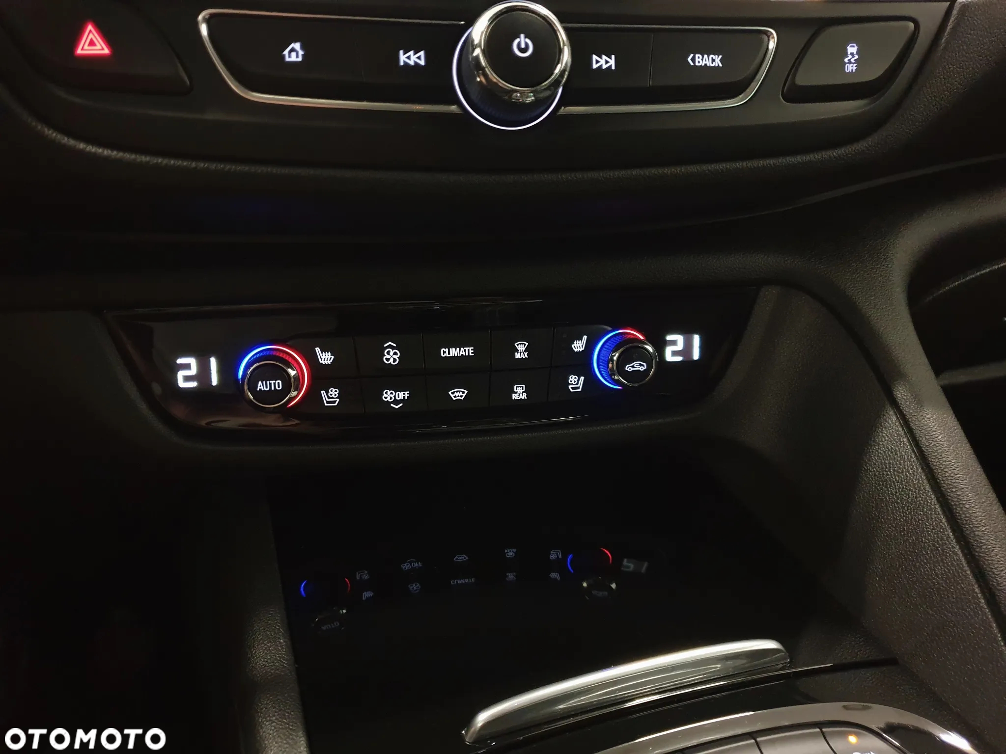 Opel Insignia Sports Tourer 2.0 Diesel Automatik Innovation - 32