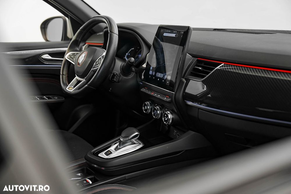 Renault Arkana E-TECH 145 R.S.LINE - 19