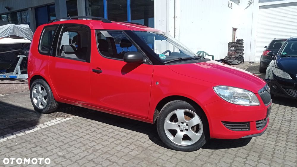 Skoda Roomster 1.2 Ambition PLUS EDITION - 5