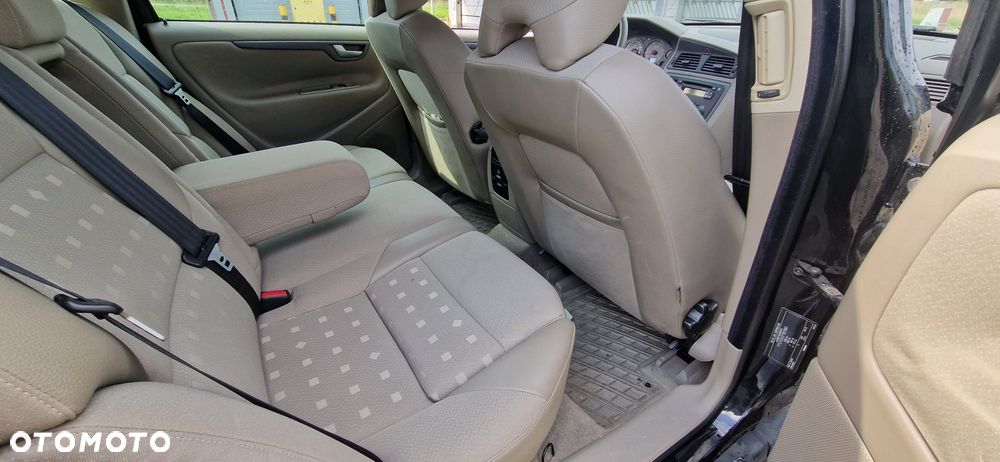 Volvo V70 Bi-Fuel Comfort - 6