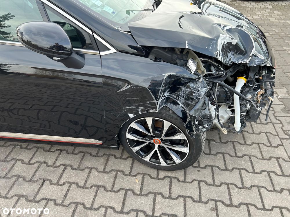 Renault Clio - 12