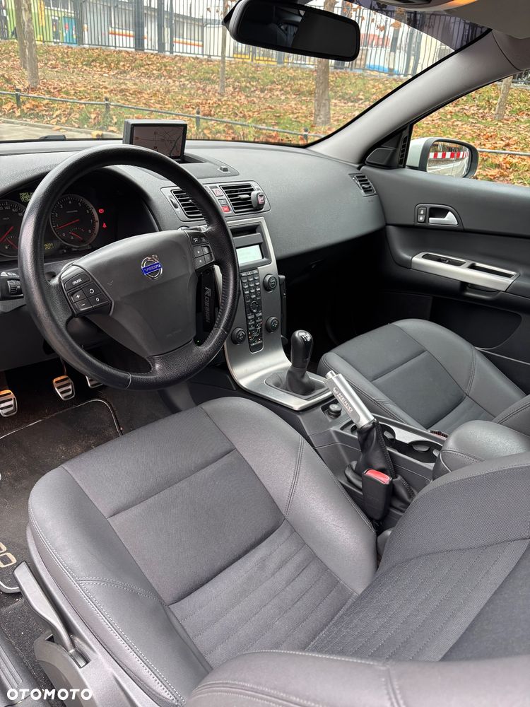 Volvo C30 T5 Momentum - 5
