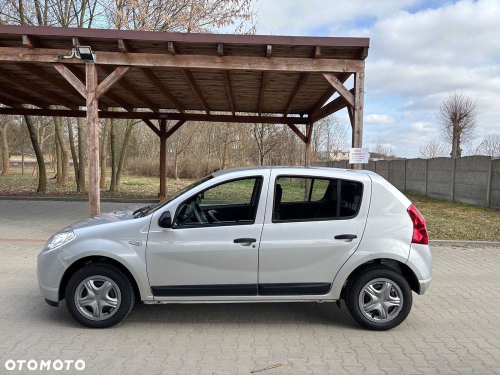Dacia Sandero 1.2 16V Laureate II - 28