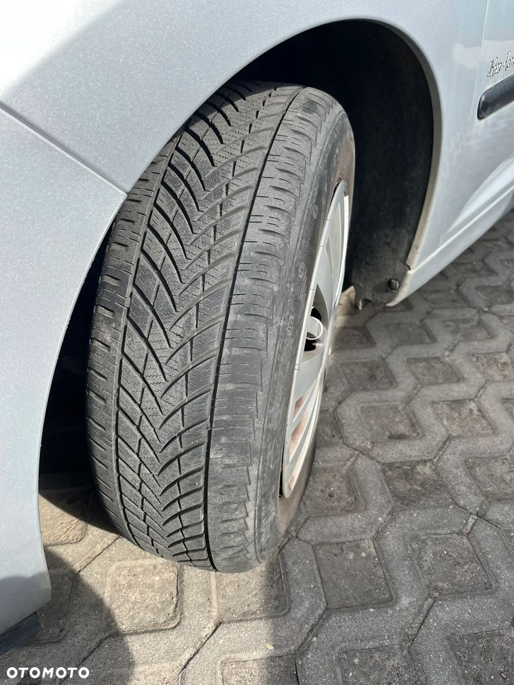 Peugeot 207 1.4 U Move - 11