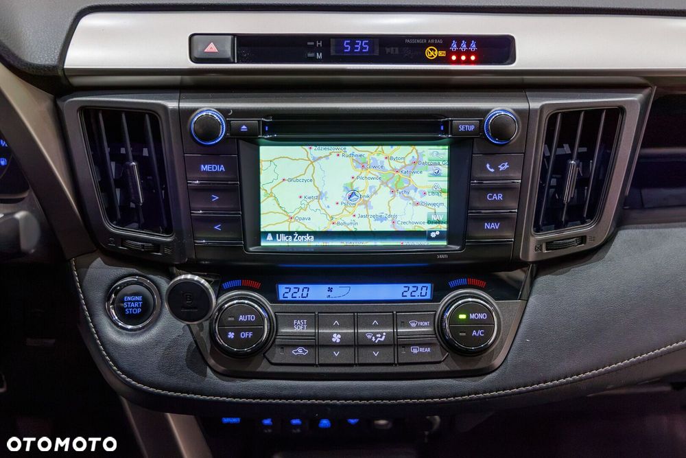 Toyota RAV4 2.0 D-4D 4x4 - 30