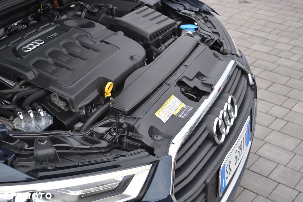 Audi A3 Sportback 1.6 TDI S tronic sport - 24