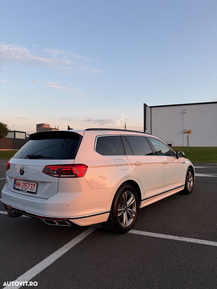 Volkswagen Passat - 22