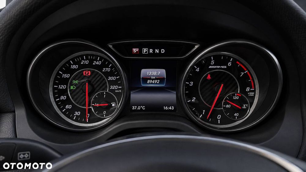 Mercedes-Benz CLA AMG 45 4Matic AMG Speedshift DCT 7G - 16