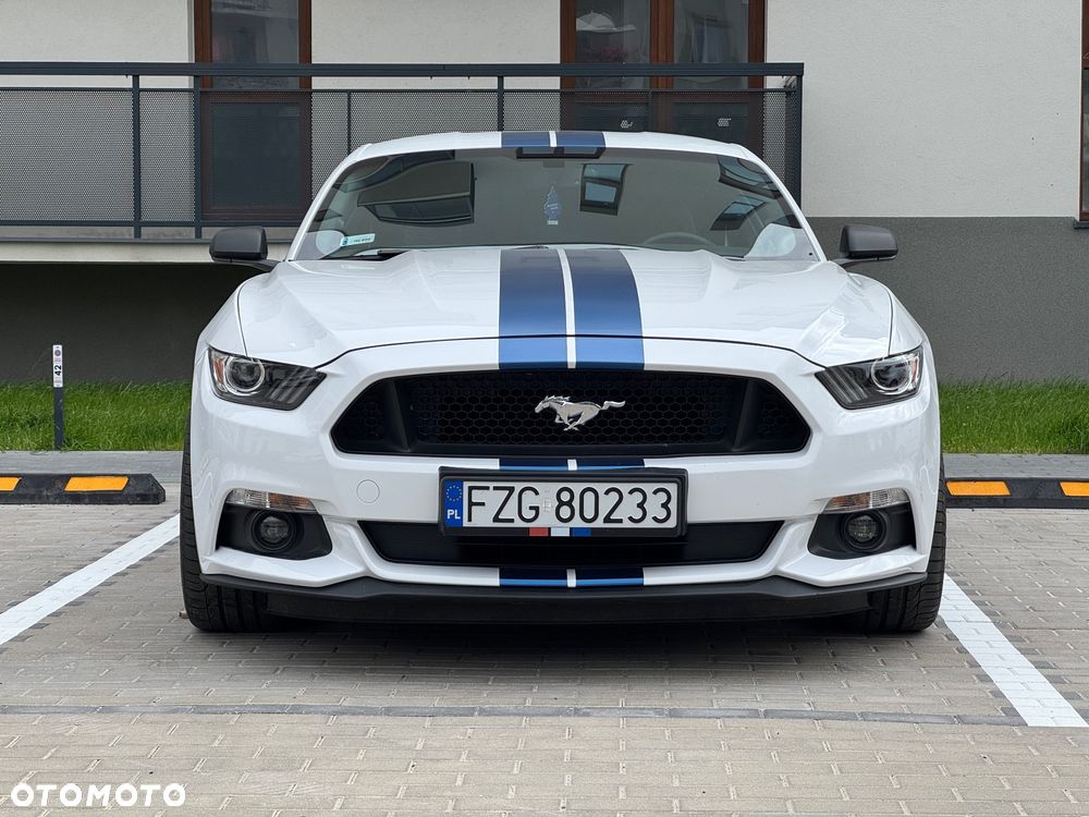 Ford Mustang - 23